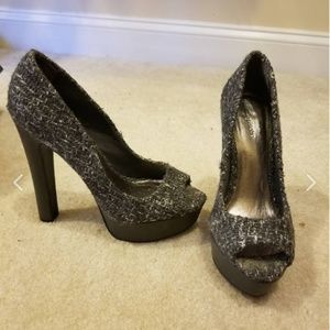 Zigi Soho Grey Tweed Work Pump